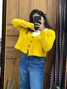 Cropped & oversized Yellow Ribbed Cardigan