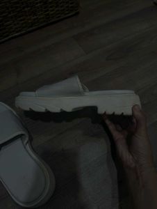 H n m slip on
