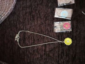 Daisy Flower Necklace