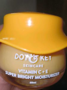 DOT &amp; KEY Vitamin C+E Super Bright Moisturizer