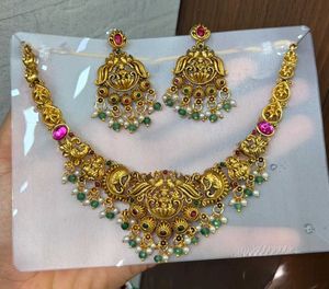 Exquisite Gold-Plated Necklace &amp; Earrings Set