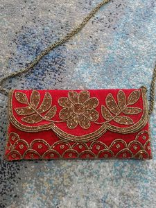 a hand clutch