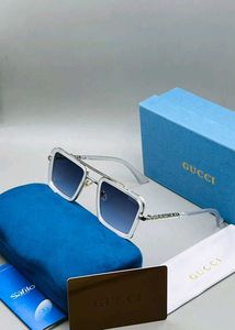 Gucci Sunglasses unisex