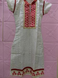 Elegant Embroidered Kurta Combo Offer!