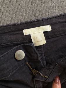 H&amp;M Black Denim Shorts