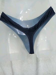⚛️ 32 Size Black Look
