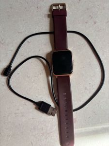 Noise colourfit beat smartwatch -deep wine