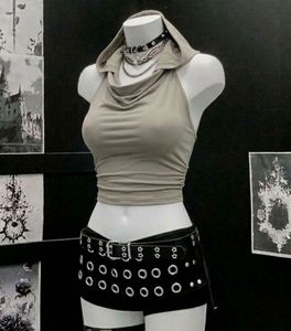 Trendy Hooded Halter Crop Top 🥯