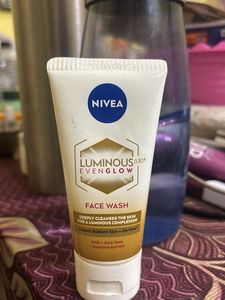 NIVEA Luminous 630 Even Glow Face Wash