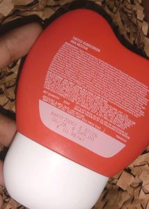 DOT &amp; KEY Strawberry Dew Tinted Sunscreen