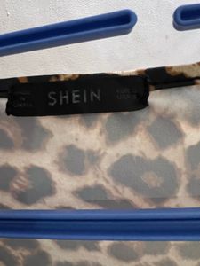 Leopard Print Cropped Top