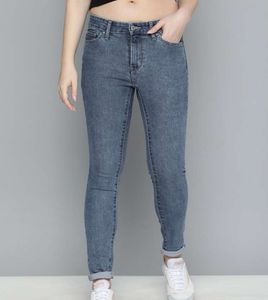 Levis Women Blue 711 Skinny Fit Light Fade Jeans
