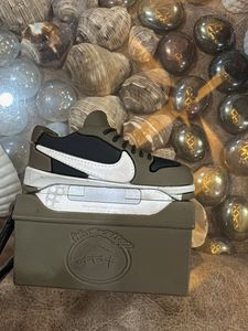 Nike Air Jordan 1 Sneaker Case