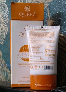 QUREZ TINTED MATTIFYING SUNSCREEN