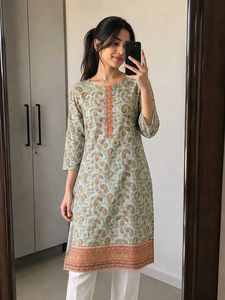 Paisley Print Kurta with Orange Border