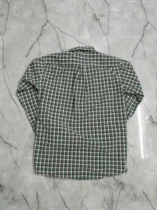 uniqlo  Men's Green Plaid Button-Up Shirt