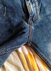 Stylish Men's Blue Washed Jeans