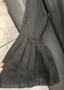 PRICE DROP!!! Beautiful Black flared Abaya/Burqa