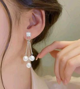 Pearl Drop Earrings