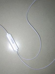 4 Set Of Earphones