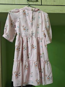 Chic Pink Floral Tiered Dress