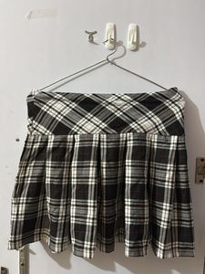 Plaid Pleated Mini Skirt