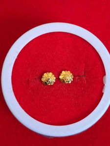 Gold Flower Stud Earrings