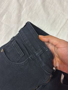 Price Drop ‼️Miss Chase Black Jeans