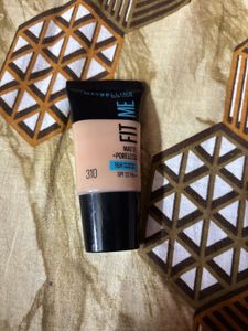 Maybelline Fit Me Foundation