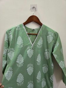 Green Printed Kurta