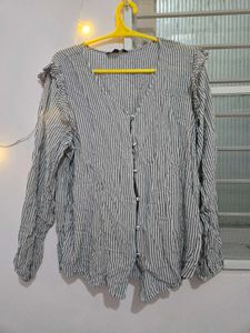 Stylish Striped V-Neck Top