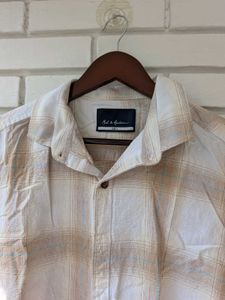 Men's Plaid Button-Down Shirt