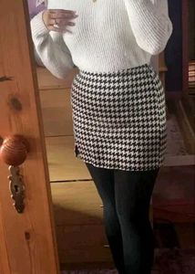 mini skirt