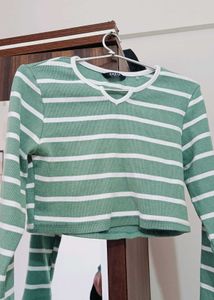 Striped Cropped Long Sleeve Top