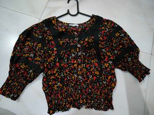Patrons of Peace Cottage Cropped 3/4 Sleeve Black