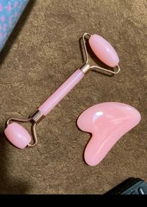 Rose Quartz Roller &amp; Gua Sha Set