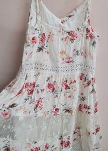 Floral Print Tiered Lace Dress