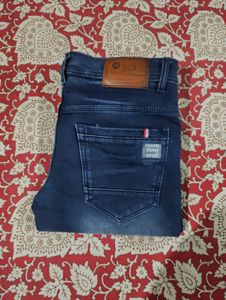 Men's Blue Distressed Jeans