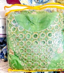 Pakistani Embroidery Kurti Set For Girls/ Women