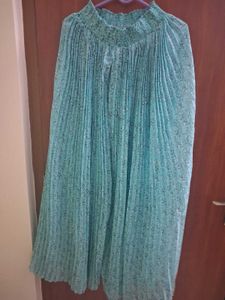 Pleated Floral Midi Skirt