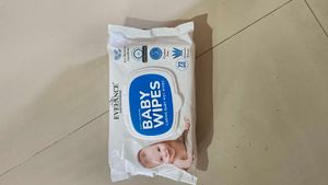 Eveleance Baby Wipes - Gentle Care for Your Little