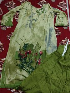 Pakistani lawn suit