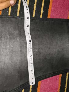 Black Jeans - Stylish Denim