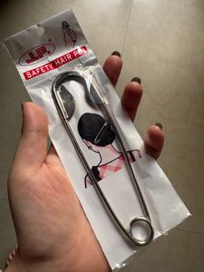 Chic Safety Pin Hair clip