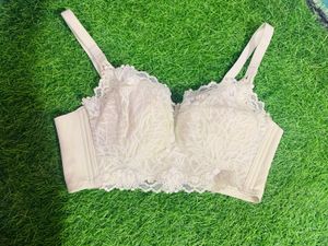 5 Set Branded Bras Each 110 💞