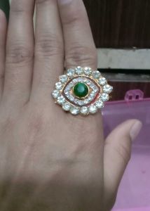 Elegant Gemstone Ring