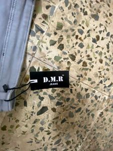 BRAND NEW GREY STRAIGHT JEANS FOR MEN