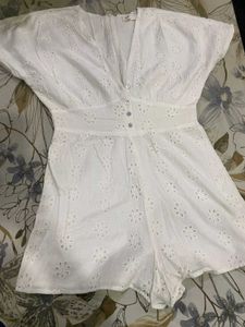 Chic White Broderie Anglaise Playsuit