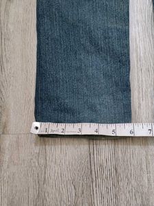 Ma1441  Puff jeans waist 28 inches