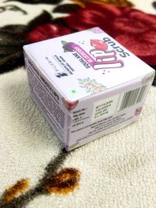Pilgrim Squalane Blueberry Lip Scrub
